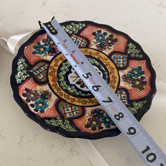 Puerto Rican Mexico Hand Painted Display Dish Colorful Ceramic Hanging Plates - Picture 6 of 6